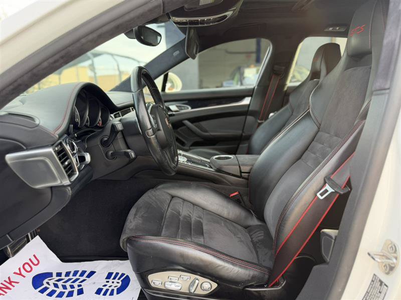 Used 2015 Porsche Panamera GTS AWD/4WD image 22
