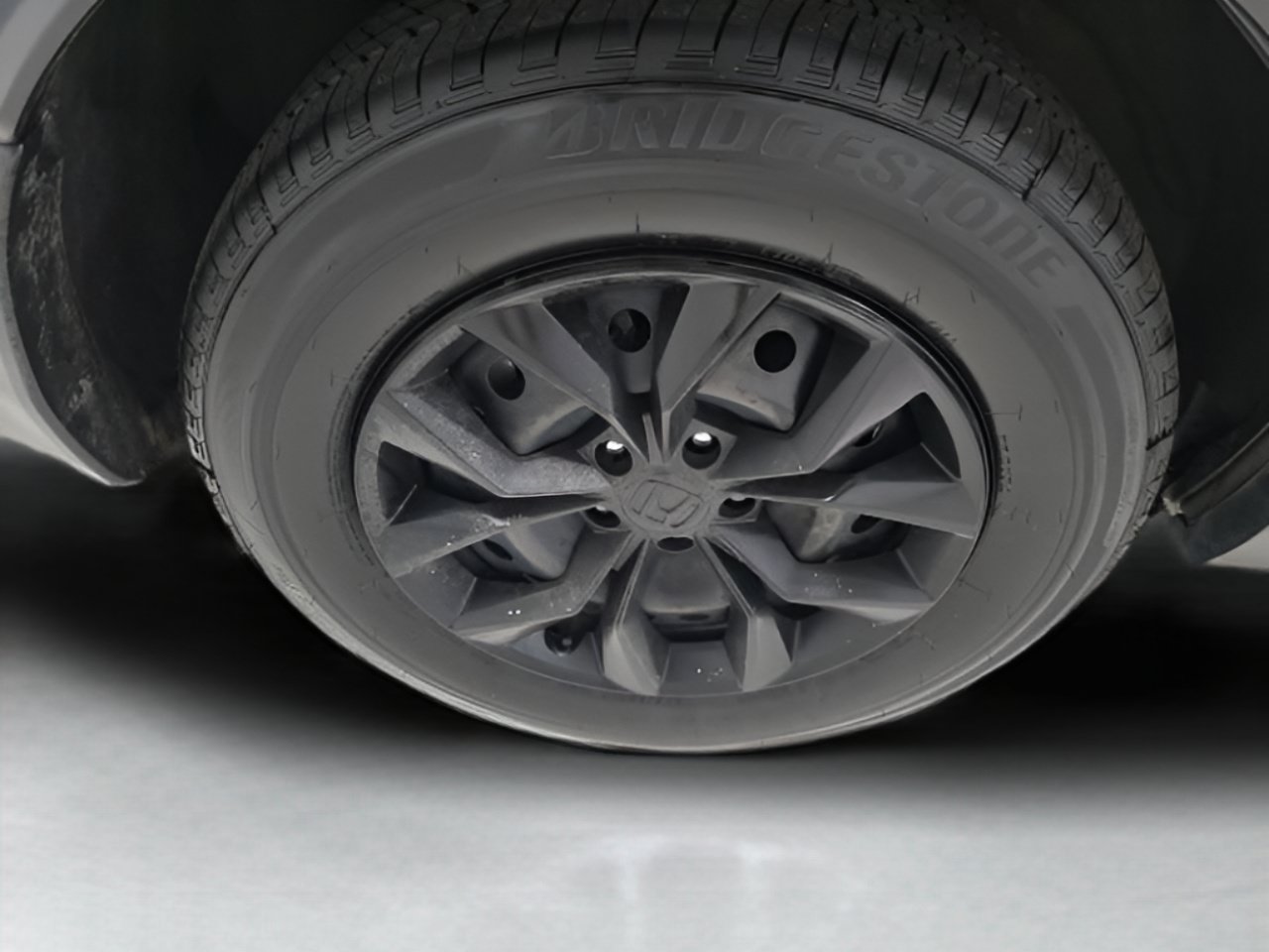 Used 2026 Honda CR-V LX image 9