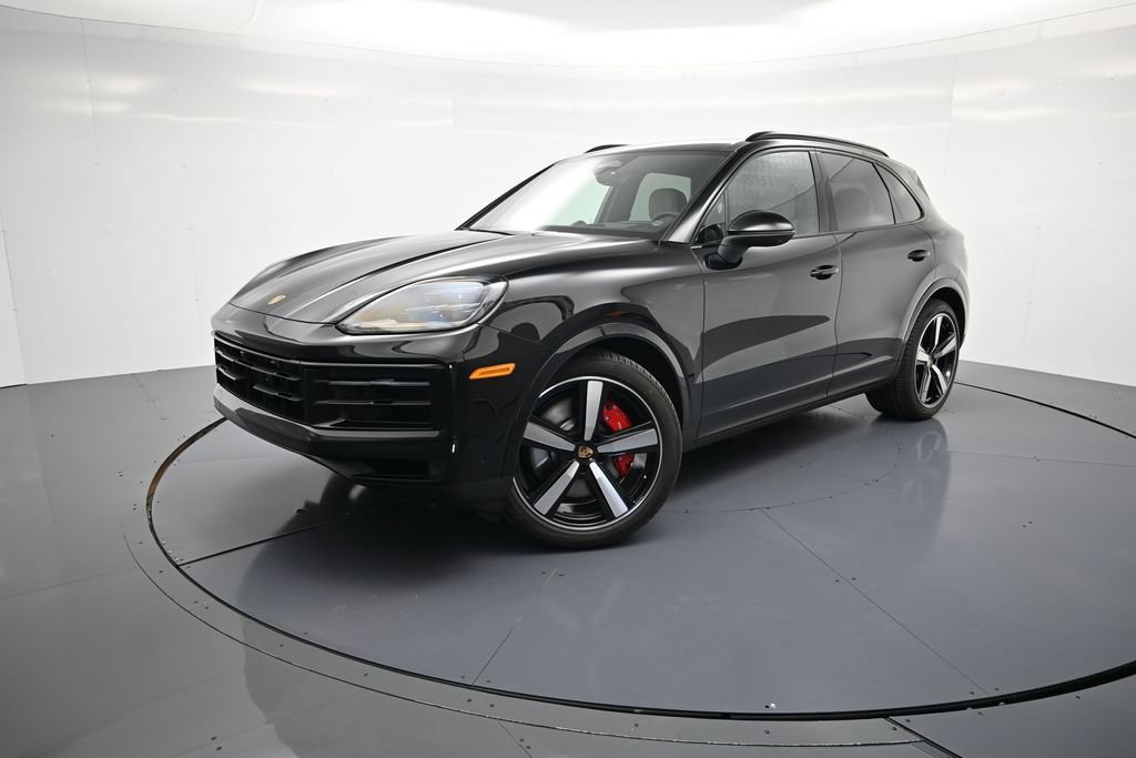 New 2026 Porsche Cayenne S AWD/4WD image 1