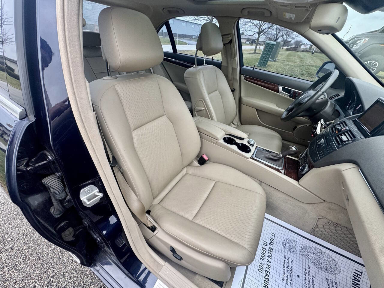 Used 2009 Mercedes-Benz C 300 4MATIC Sedan image 29