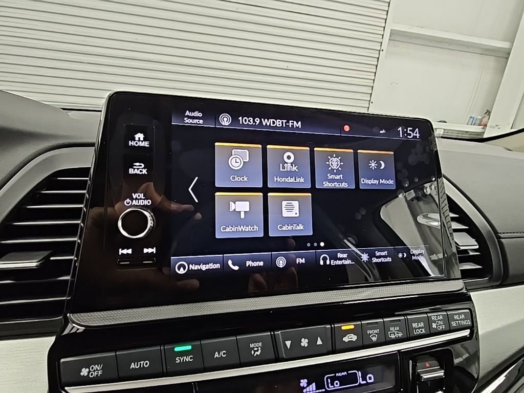 New 2026 Honda Odyssey Touring image 18