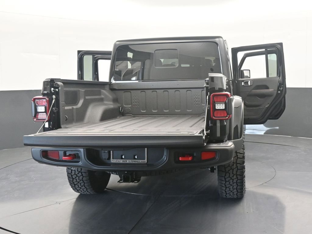 New 2026 Jeep Gladiator Rubicon w/ Steel Power Dome Hood Package AWD/4WD image 70