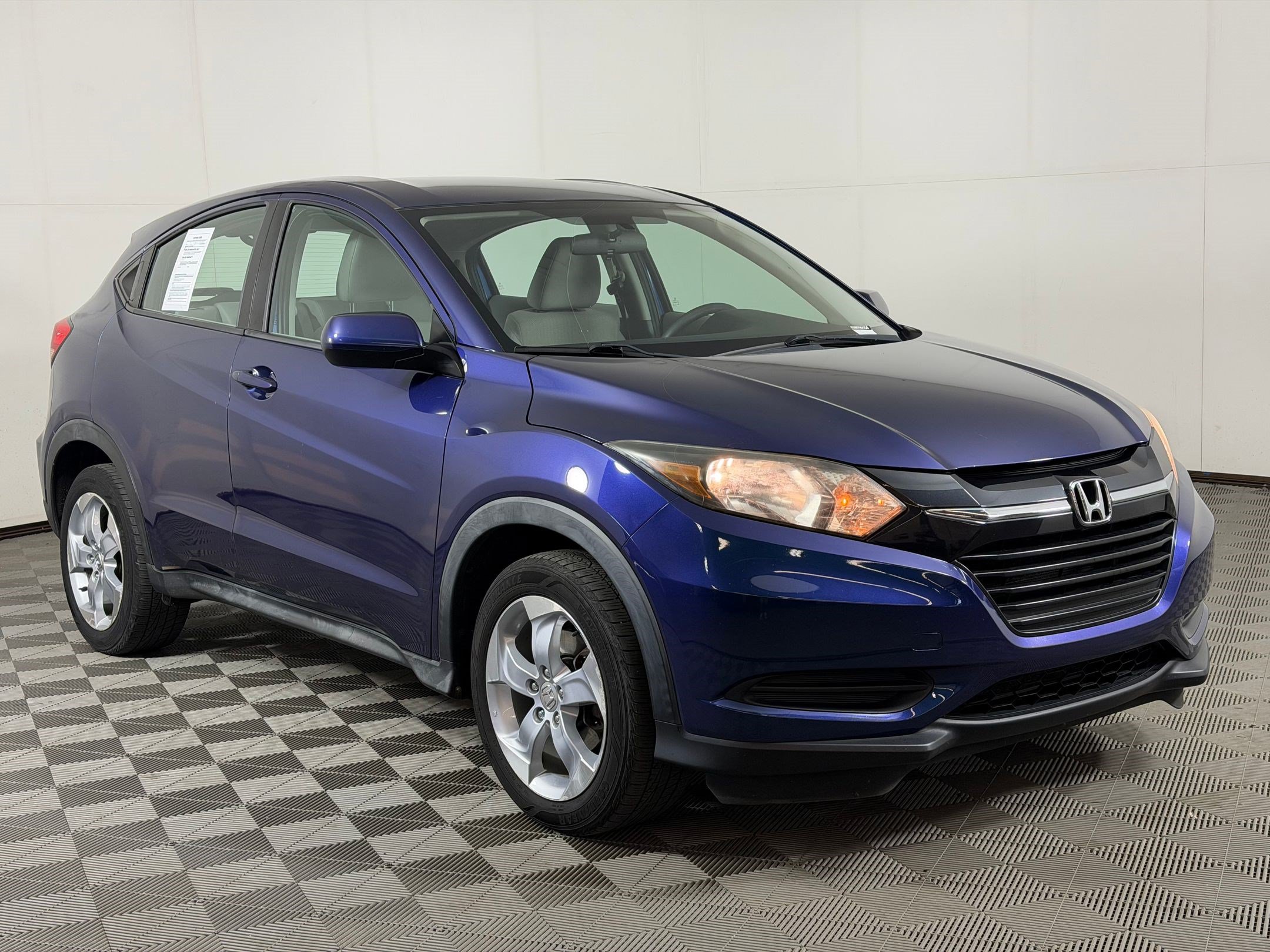 Used 2016 Honda HR-V EX-L image 7