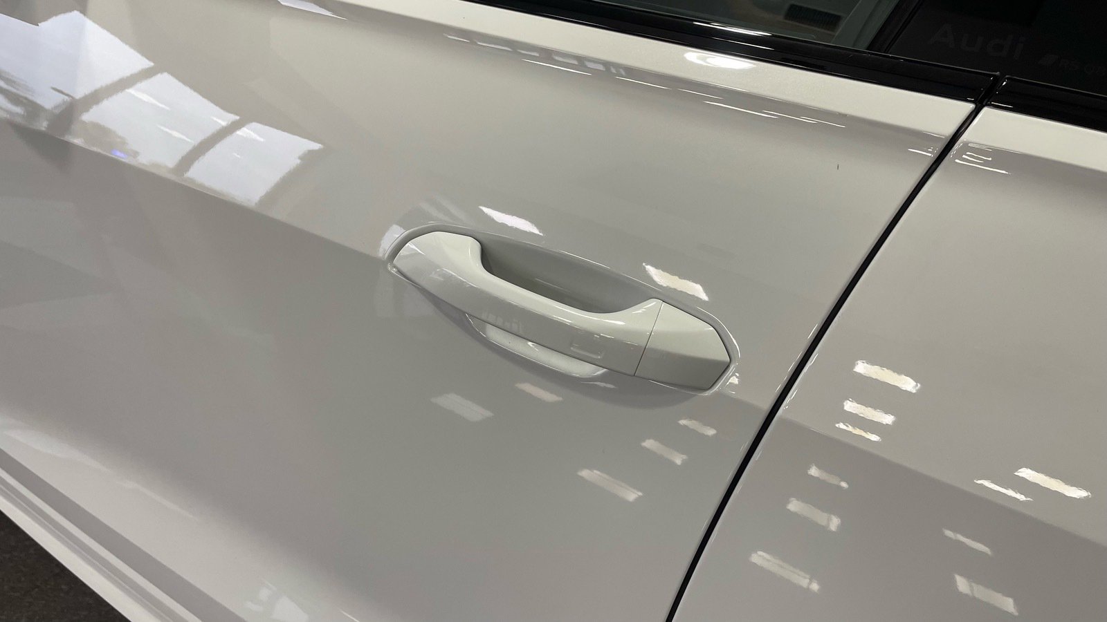 Used 2025 Audi RS Q8 performance w/ Executive Package image 13