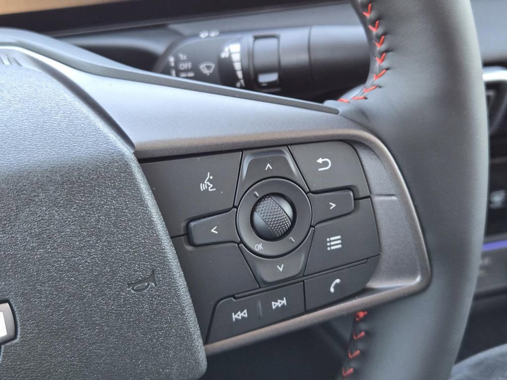 New 2026 Nissan Sentra SR w/ SR Premium Package image 28