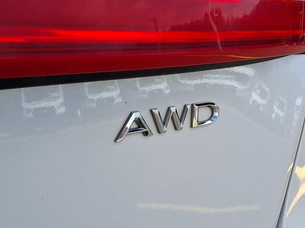 Used 2017 Lincoln MKX Reserve AWD/4WD image 9