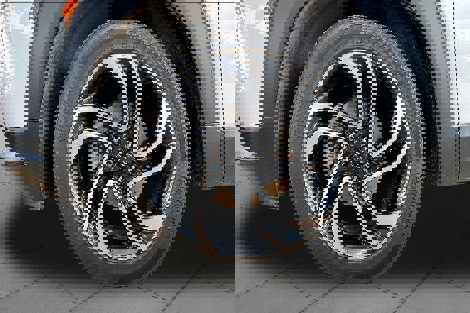 Used 2024 Chevrolet TrailBlazer RS w/ Driver Confidence Package image 11