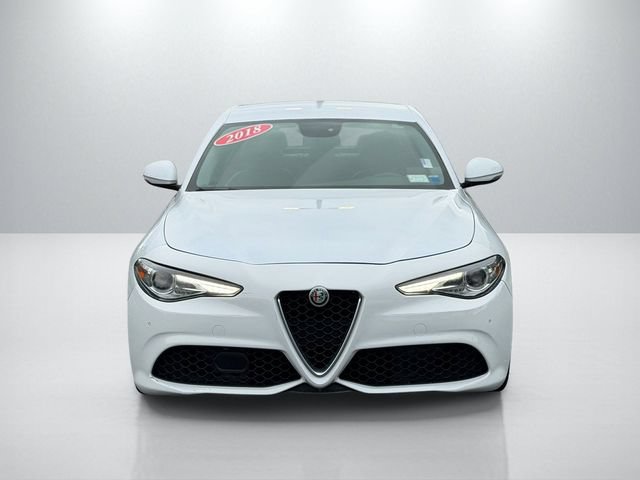 Used 2018 Alfa Romeo Giulia RWD image 8