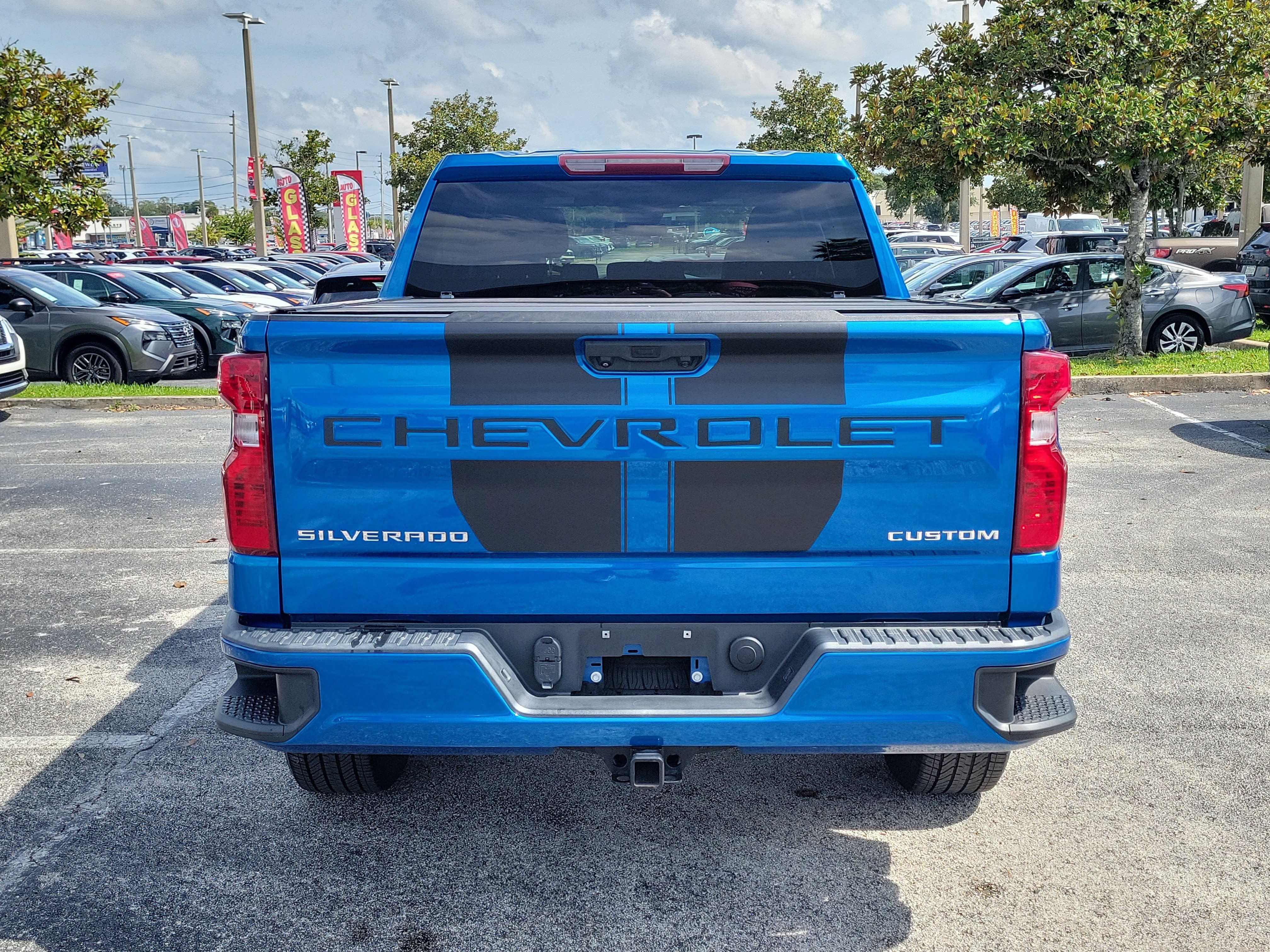 Used 2023 Chevrolet Silverado 1500 Custom RWD image 5