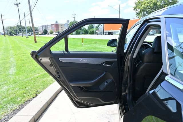 Used 2014 Cadillac CTS V RWD image 23