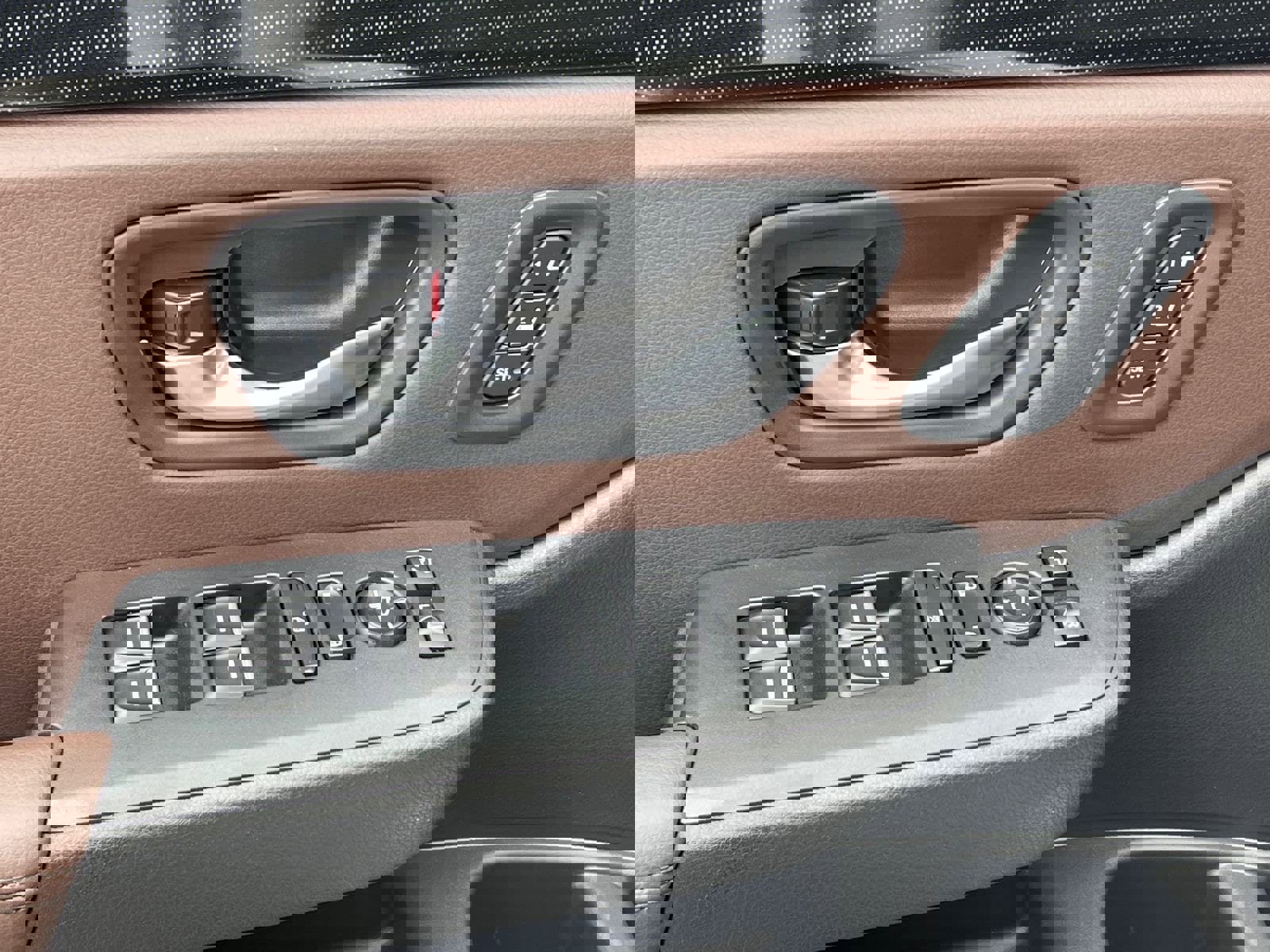 New 2025 Honda Pilot Elite image 11