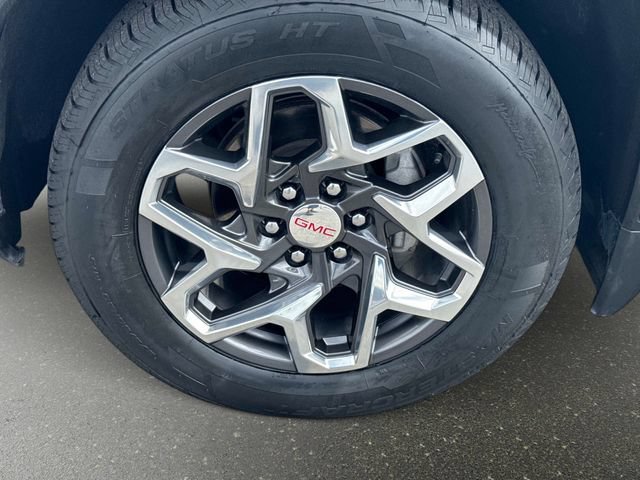 Used 2023 GMC Sierra 1500 SLT w/ SLT Premium Package AWD/4WD image 10