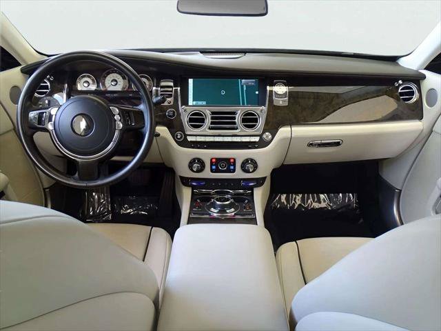 Certified 2014 Rolls-Royce Wraith RWD image 4