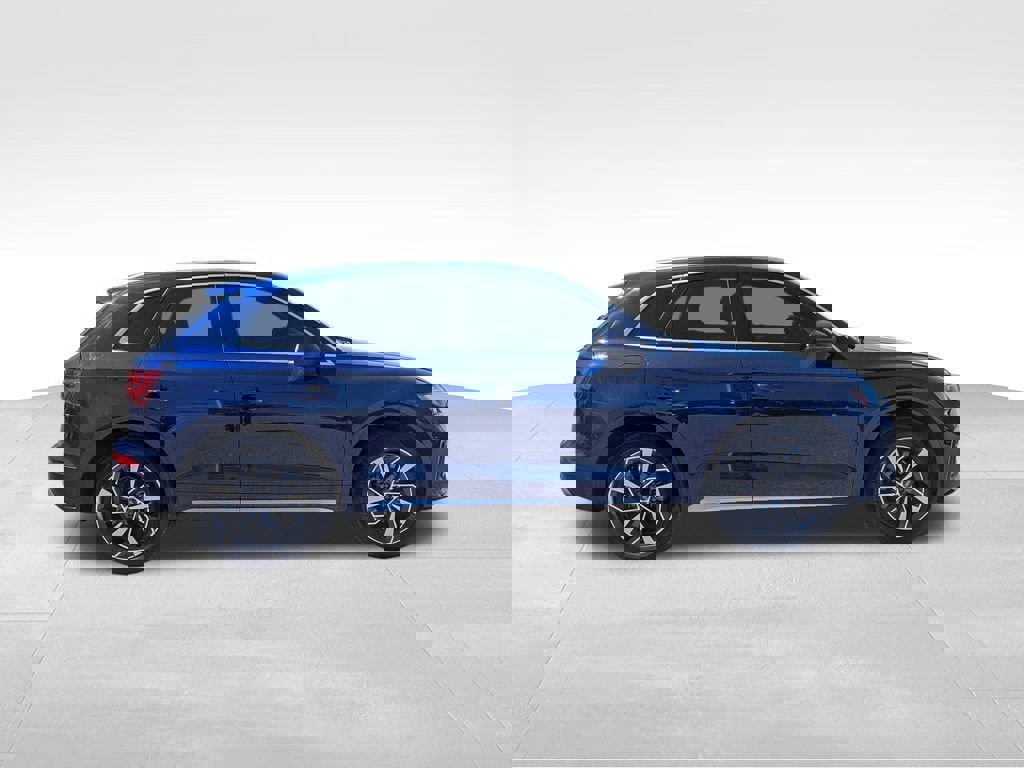 Used 2021 Audi Q5 Premium Plus image 3