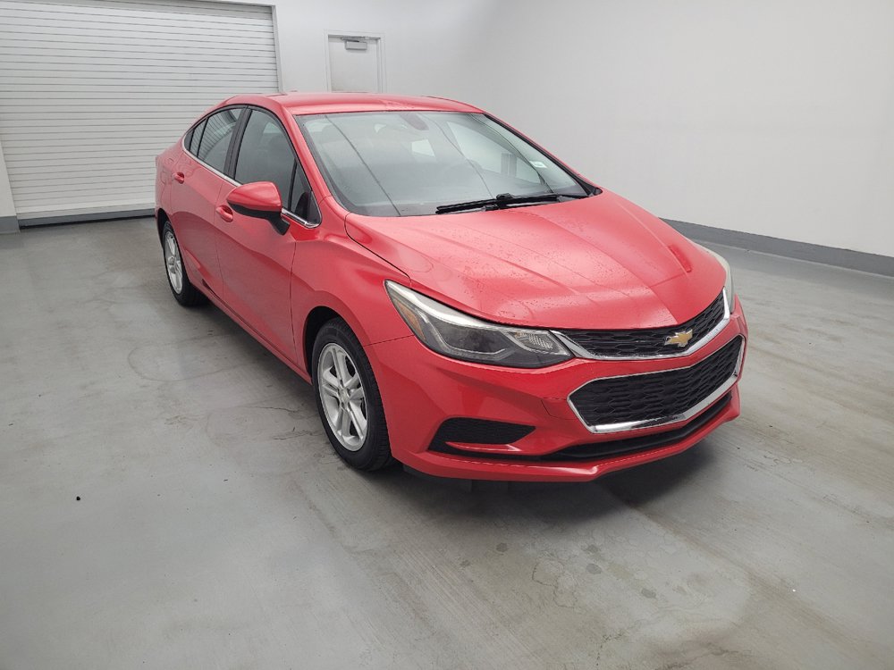 Used 2017 Chevrolet Cruze LT FWD image 13