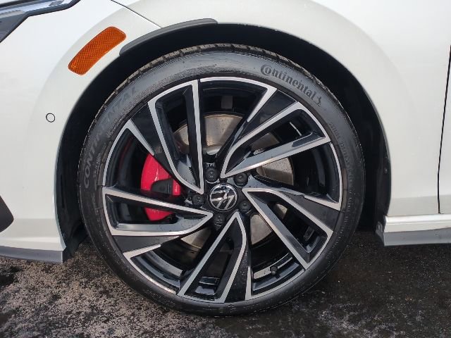 Used 2024 Volkswagen GTI Autobahn image 19