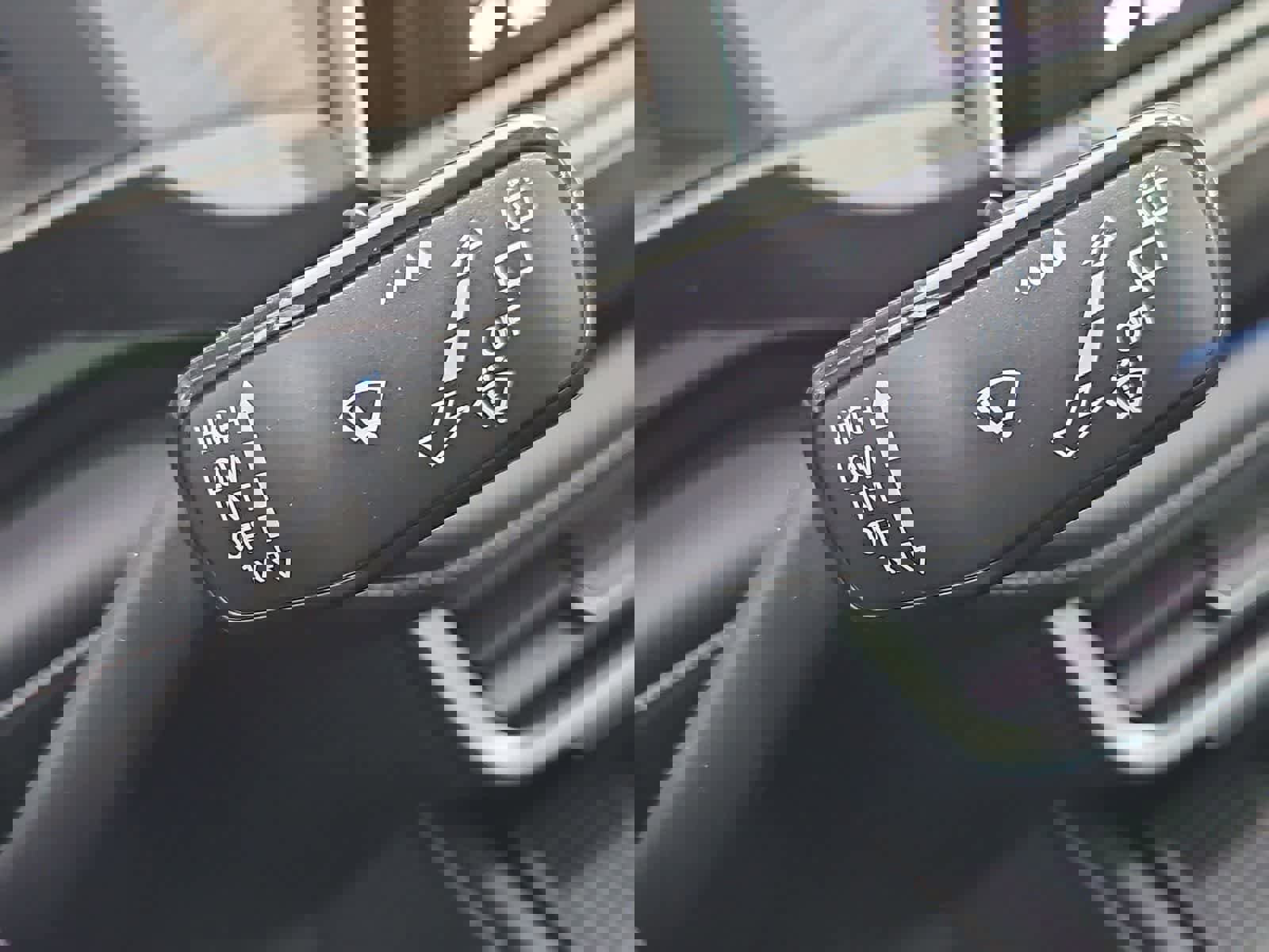 New 2026 Volkswagen Atlas SEL Premium R-Line image 25