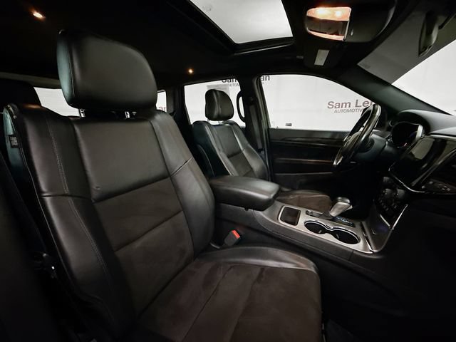 Used 2021 Jeep Grand Cherokee Laredo X AWD/4WD image 29