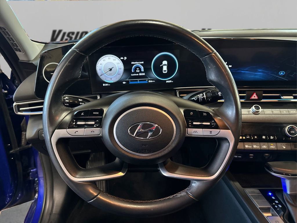 Used 2021 Hyundai Elantra Limited image 22