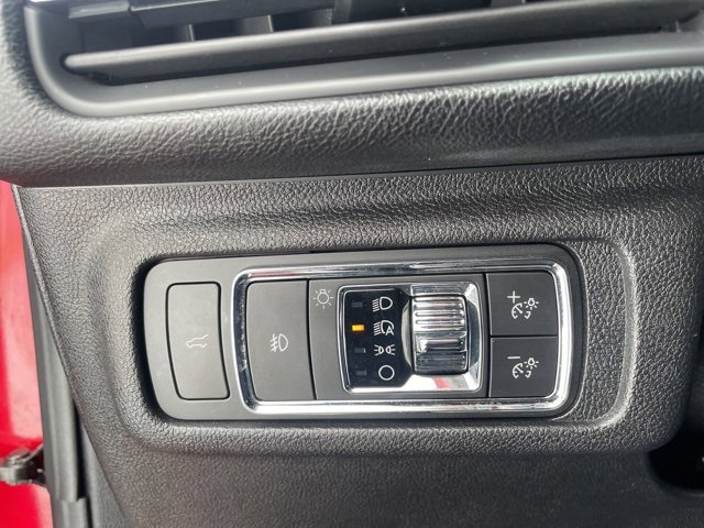 Used 2022 Lincoln Corsair Reserve w/ Equipment Group 201A image 21