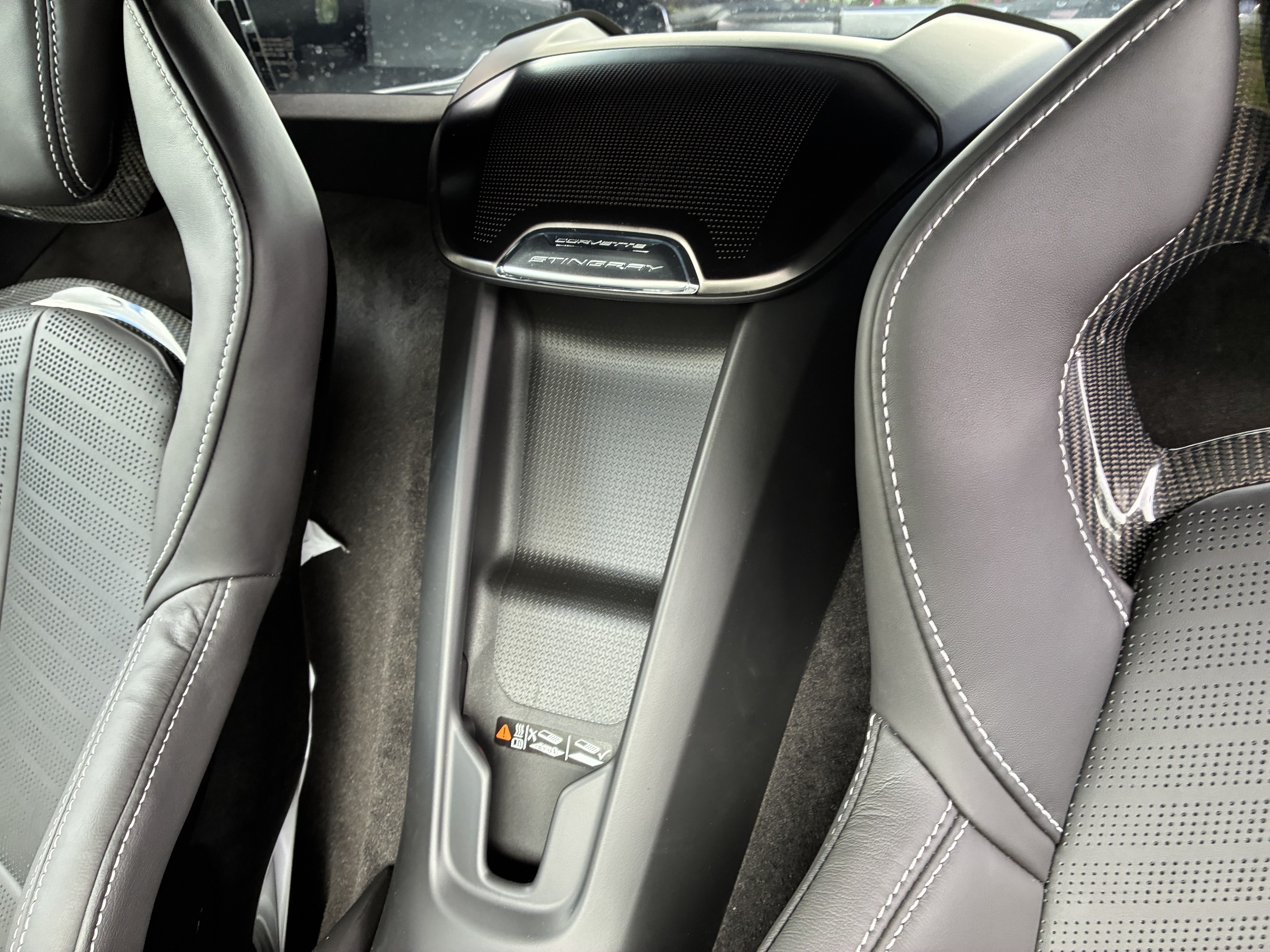 New 2027 Chevrolet Corvette Stingray Coupe w/ Stealth Interior Trim Package RWD image 32