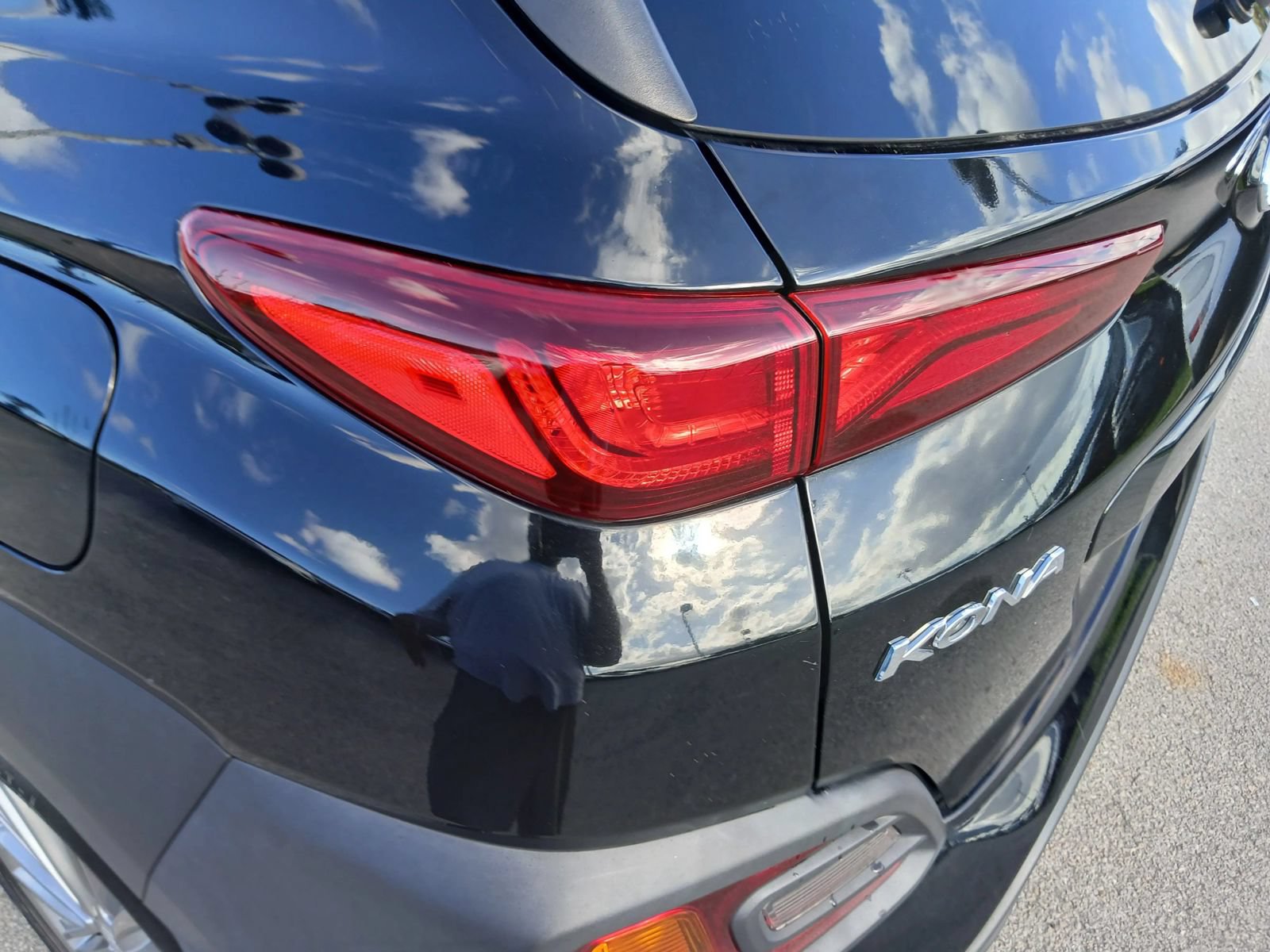 Used 2021 Hyundai Kona SEL FWD image 14