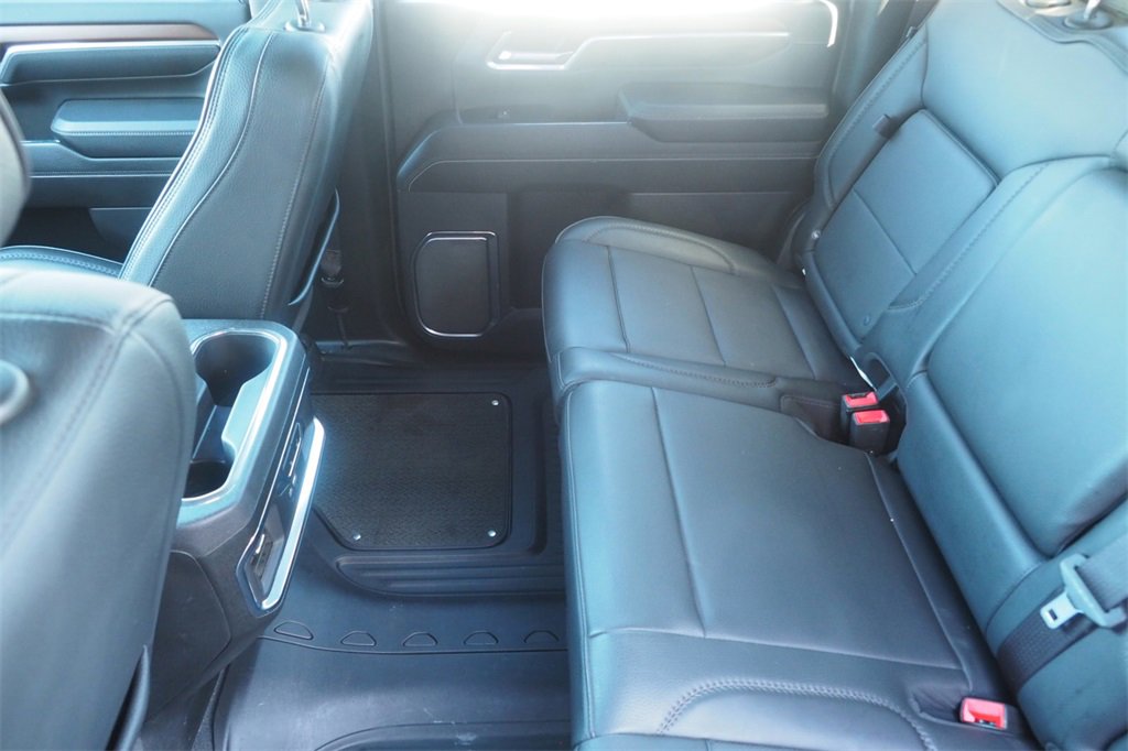 Used 2024 GMC Sierra 3500 Denali w/ Denali Reserve Package image 15