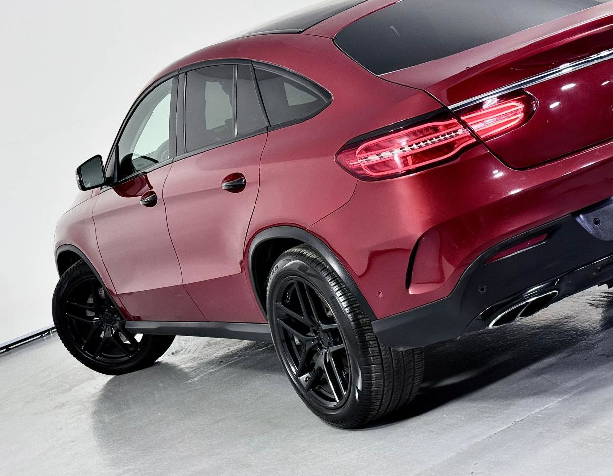 Used 2016 Mercedes-Benz GLE 450 4MATIC Coupe image 13