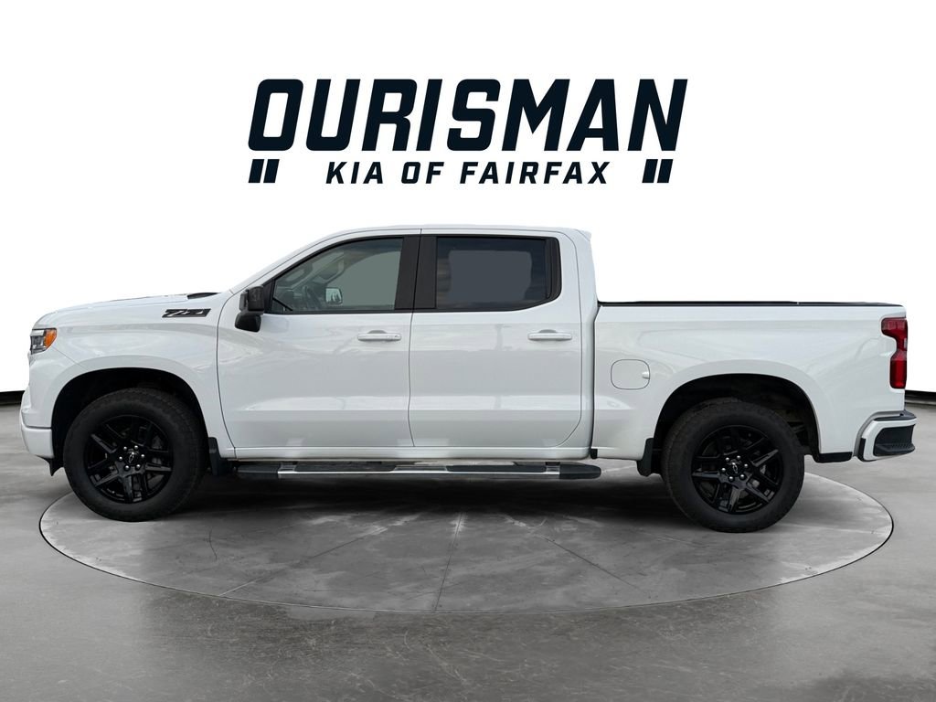 Used 2025 Chevrolet Silverado 1500 RST w/ Z71 Off-Road Package AWD/4WD image 3