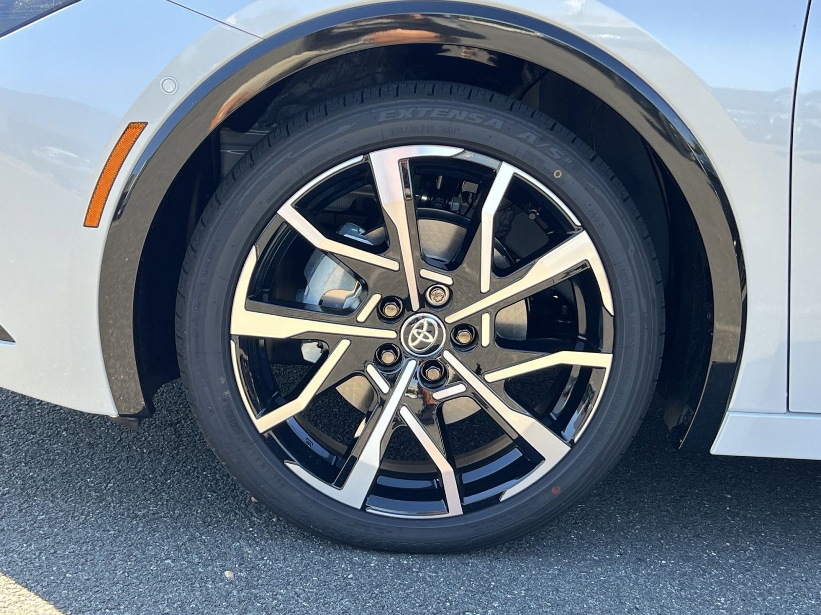 New 2026 Toyota Prius Plug-In Hybrid image 5