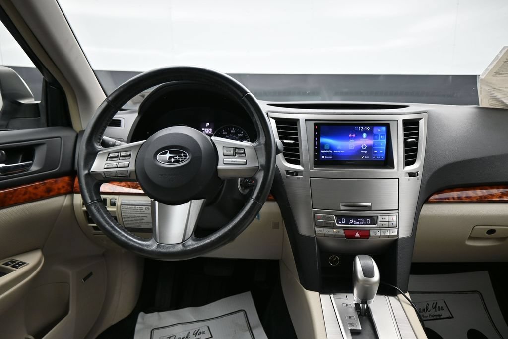 Used 2011 Subaru Outback 2.5i Limited AWD/4WD image 15