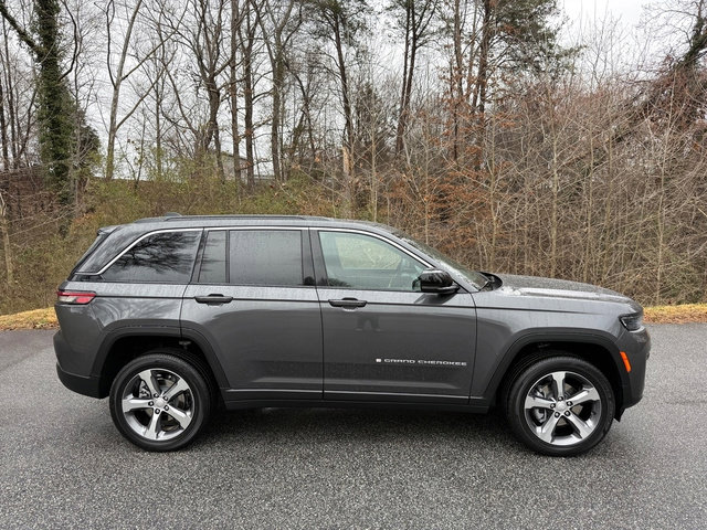 New 2026 Jeep Grand Cherokee Limited AWD/4WD image 6