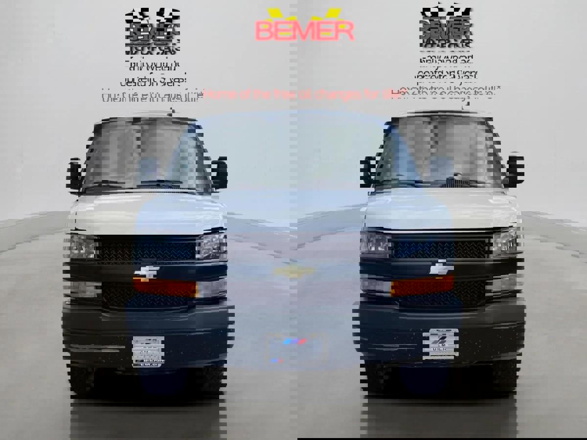 Used 2020 Chevrolet Express 3500 LS image 8