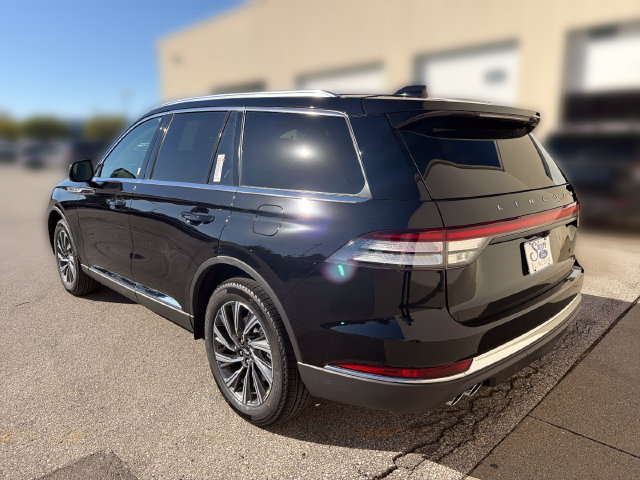 New 2027 Lincoln Aviator AWD image 9
