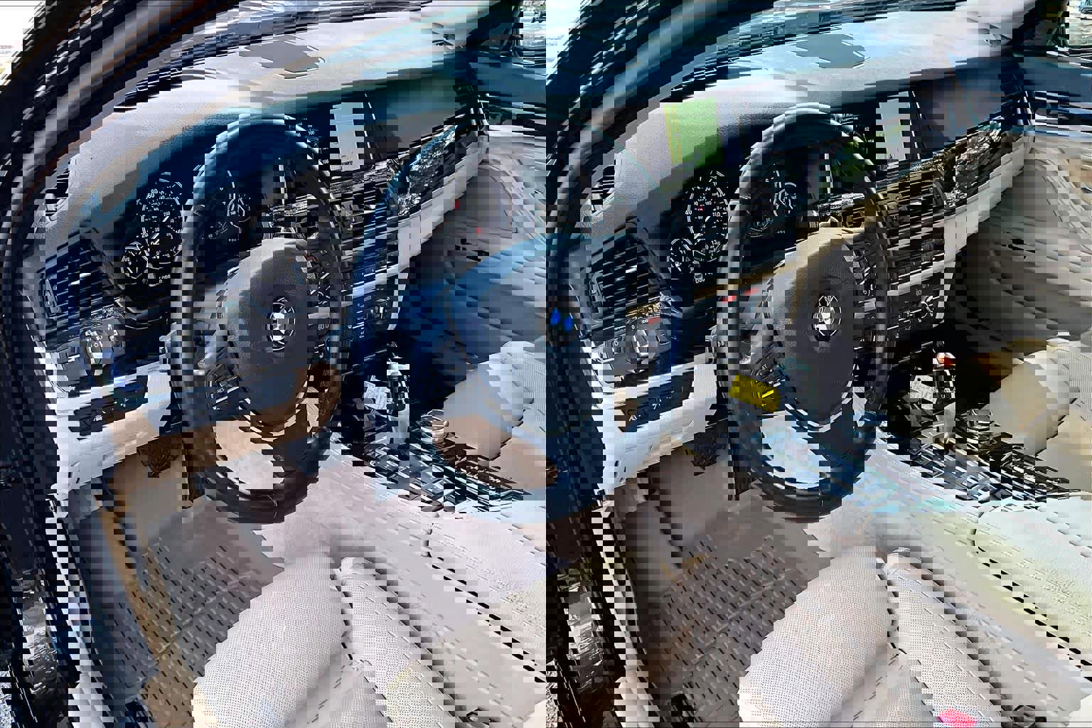 Used 2015 BMW 535i Sedan RWD image 17