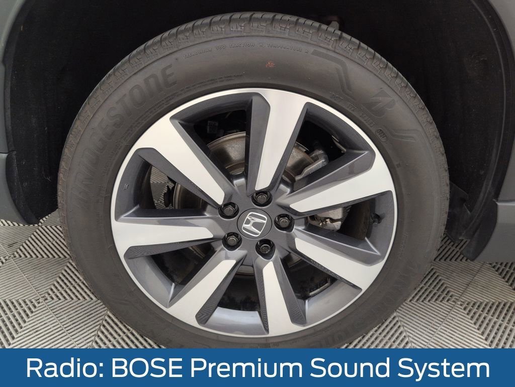 Used 2024 Honda Pilot Touring image 23