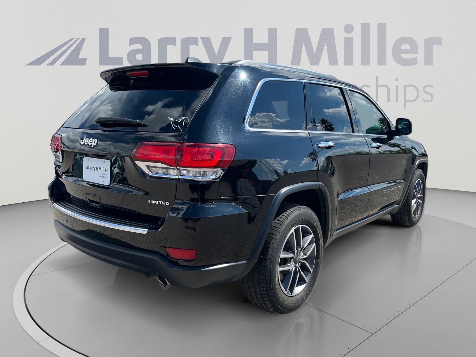 Used 2020 Jeep Grand Cherokee Limited w/ Premium Lighting Group RWD image 5
