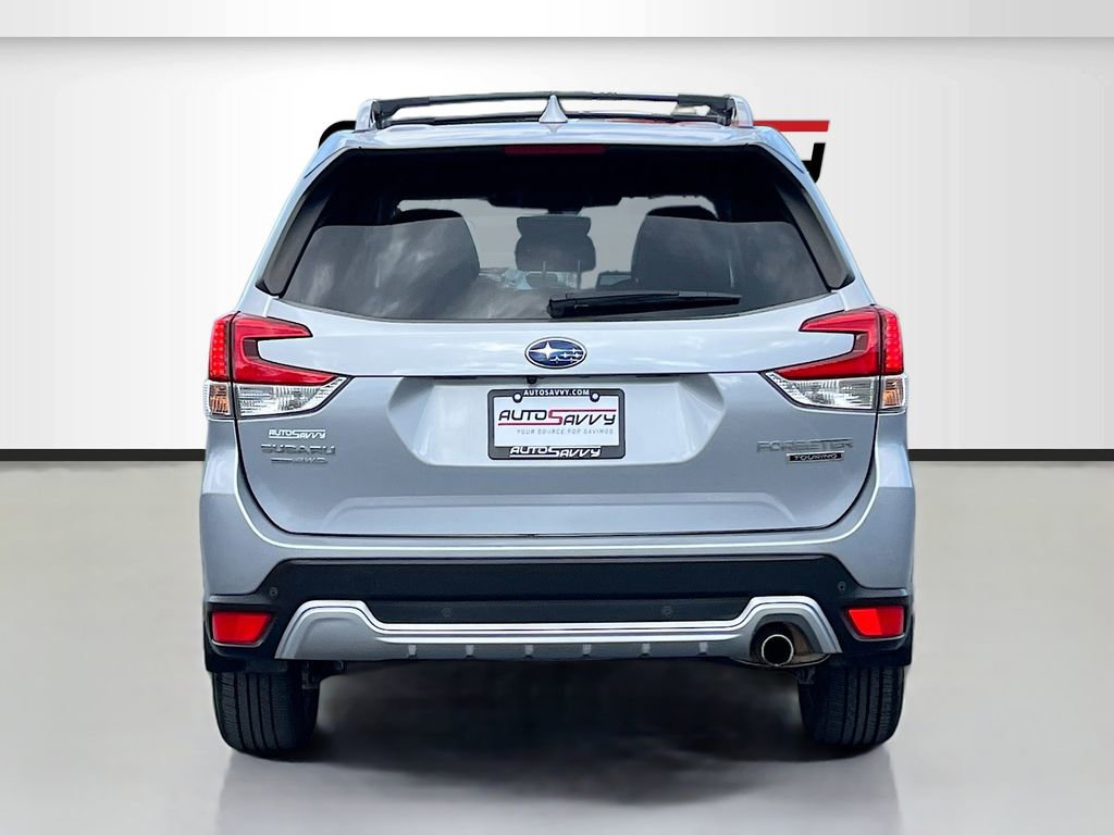 Used 2023 Subaru Forester Touring image 6