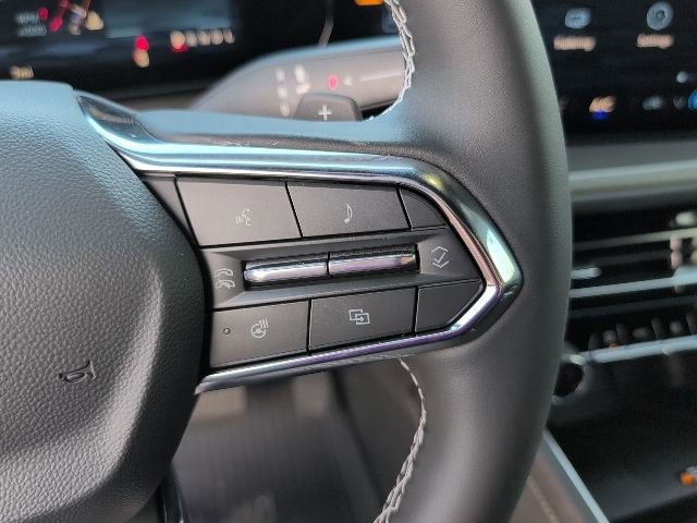 New 2026 Chevrolet Traverse LT w/ Driver Confidence Package image 20