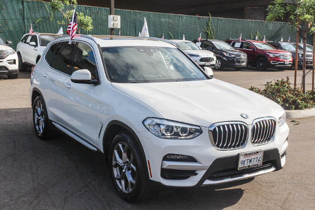Used 2021 BMW X3 sDrive30i w/ Convenience Package RWD image 3