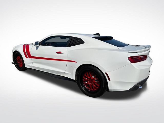 Used 2017 Chevrolet Camaro LT w/ Technology Package RWD image 3