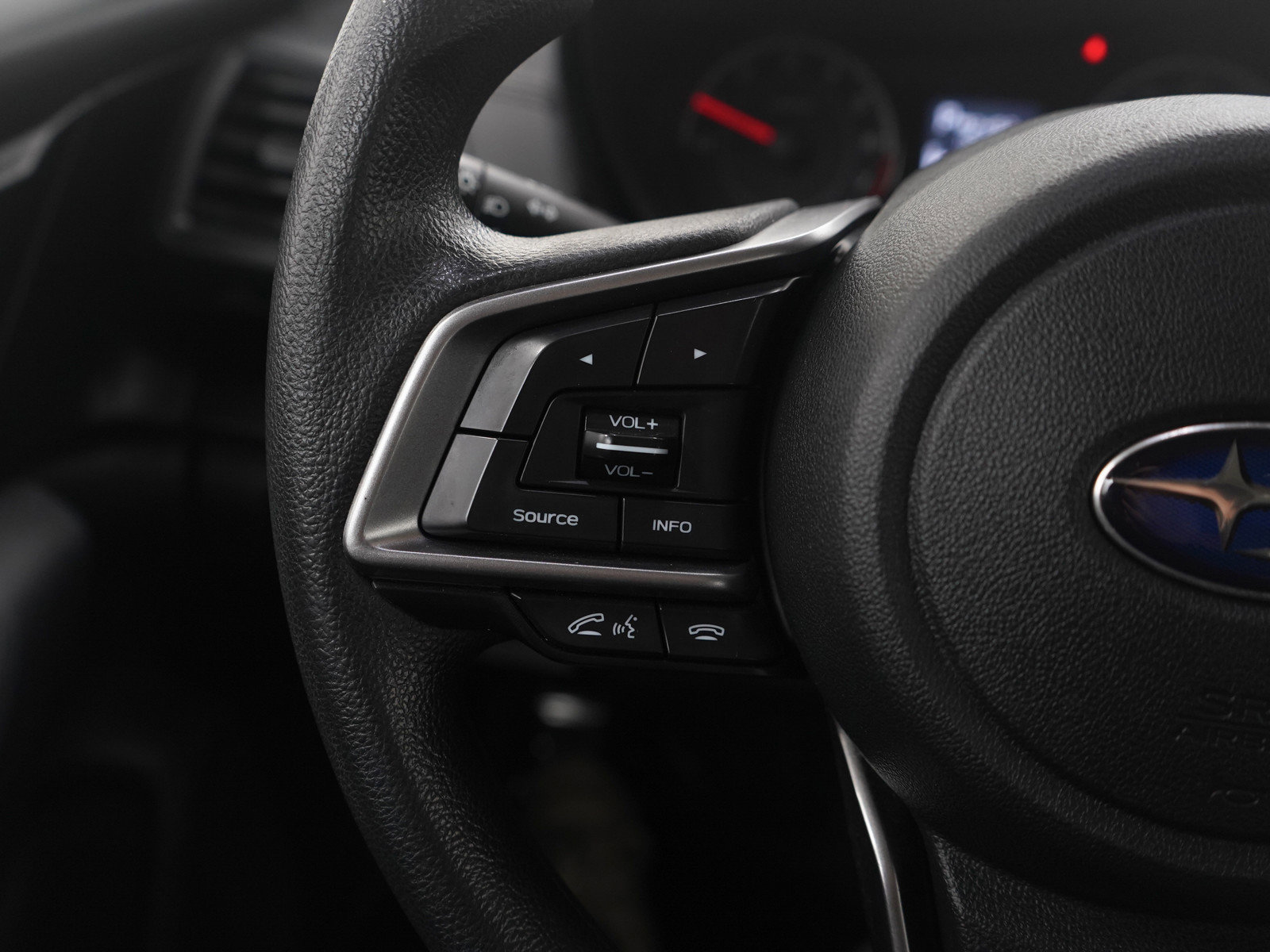 Used 2018 Subaru Impreza 2.0i image 25