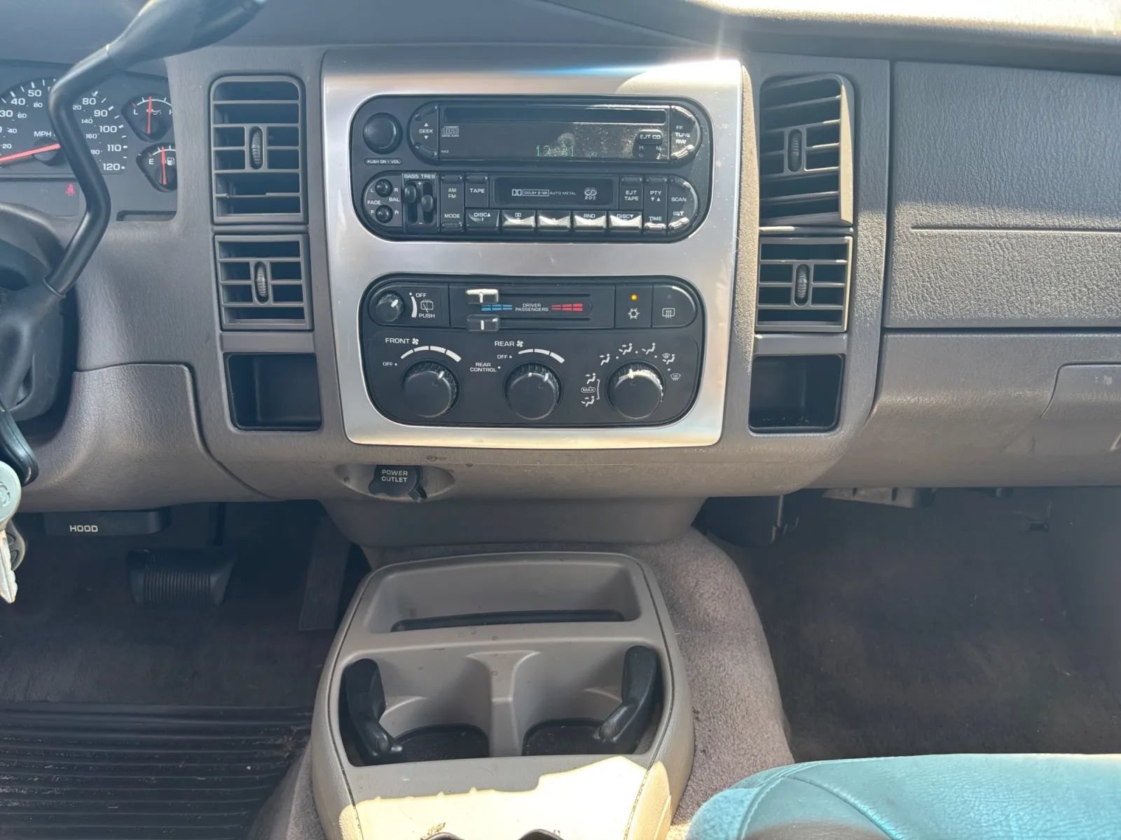 Used 2003 Dodge Durango SLT Plus RWD image 12