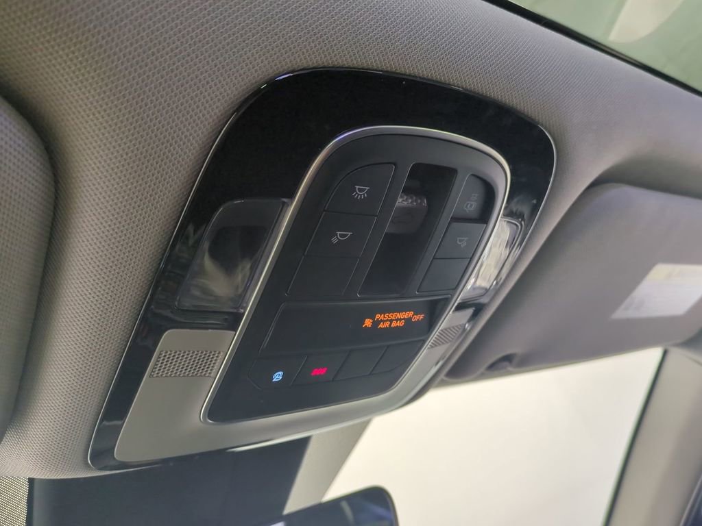 Certified 2022 Hyundai Santa Fe SEL Premium w/ Cargo Package image 25