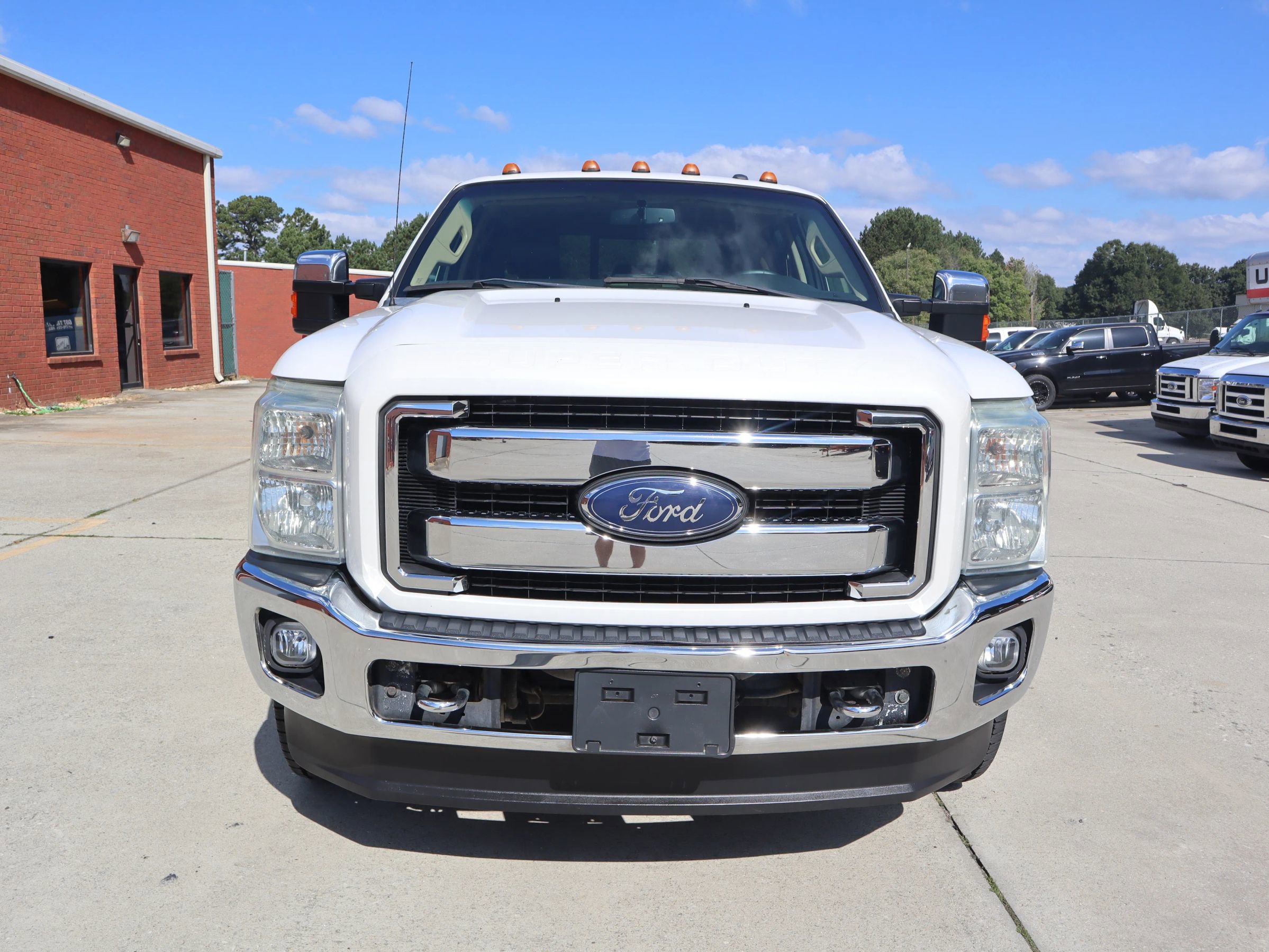 Used 2015 Ford F350 King Ranch w/ King Ranch w/Chrome Package image 9
