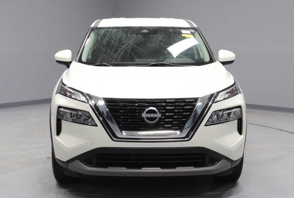 Certified 2023 Nissan Rogue SV FWD image 5