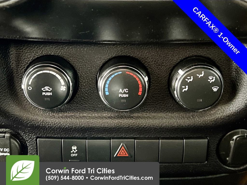 Used 2016 Jeep Wrangler Unlimited Sport w/ Max Tow Package image 9