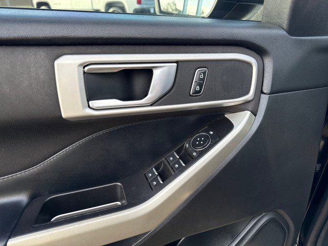 Used 2020 Ford Explorer XLT w/ Class III Trailer Tow Package image 23