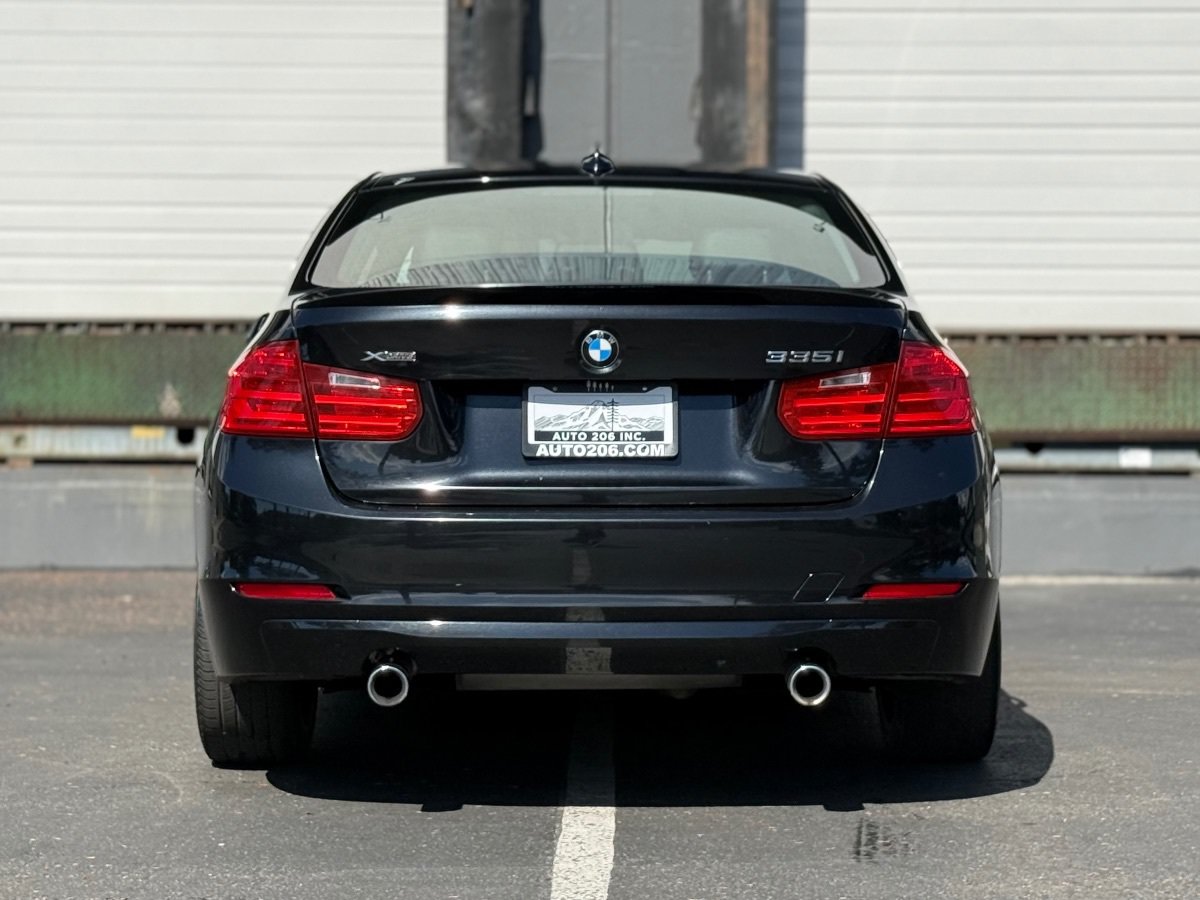 Used 2015 BMW 335i xDrive Sedan AWD/4WD image 3
