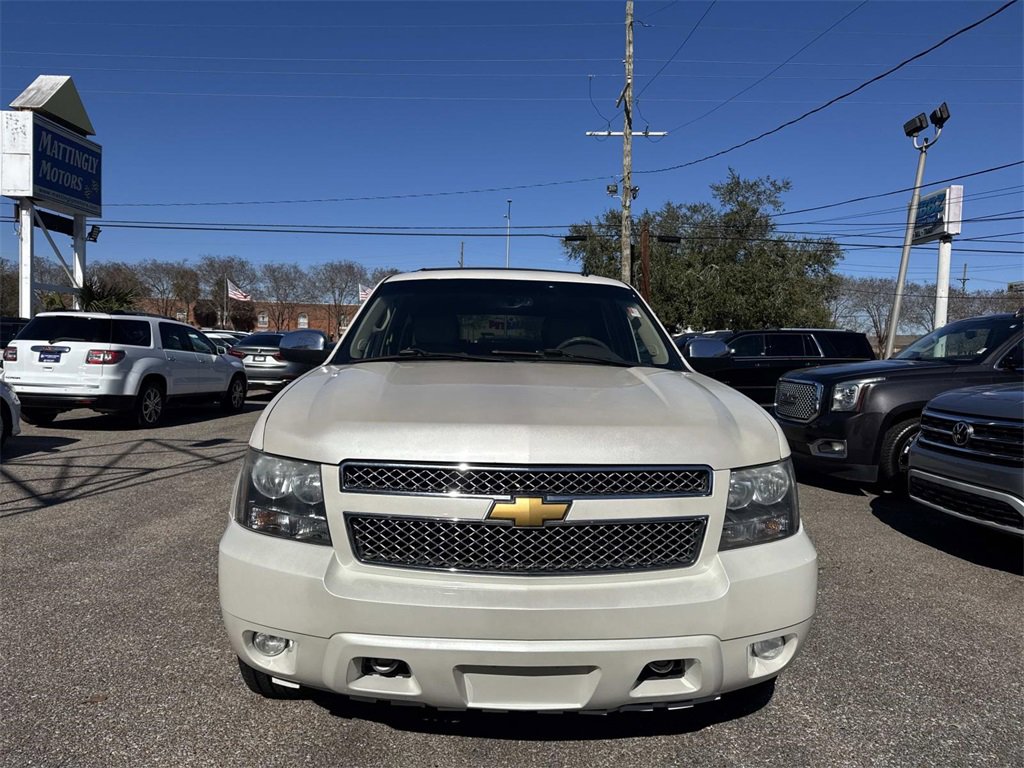 Used 2014 Chevrolet Tahoe LTZ image 2